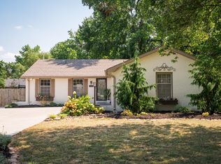 1756 E Swallow St, Springfield, MO 65804