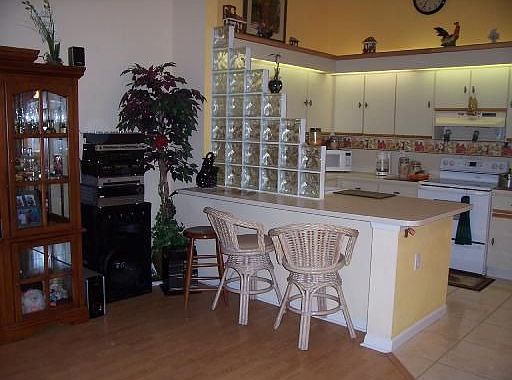 5th image of 8928 Thumbwood Cir APT A