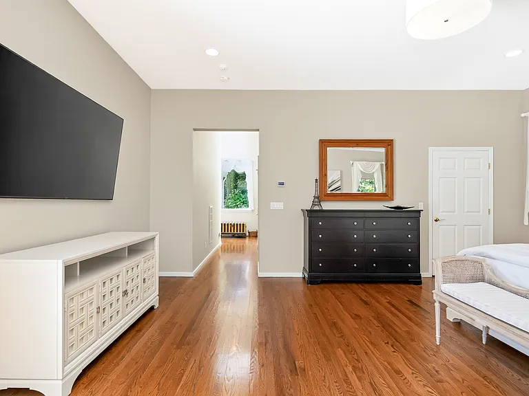 14 Rose Hill Rd — Photo 18