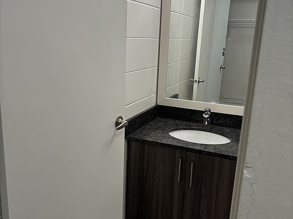 5th image of 3511 118th Ave NW #103