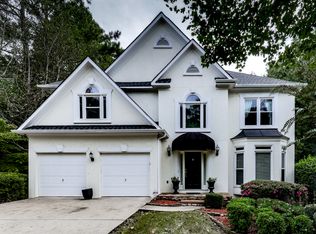 1018 Deer Hollow Dr, Woodstock, GA