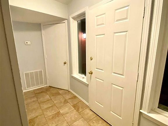 2nd image of 7239 Dogwood Terrace Dr #B