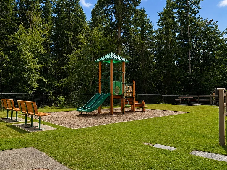 18532 Meridian Ave SE — Photo 31