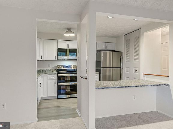 4th image of 8380 Brockham Dr #29/80J