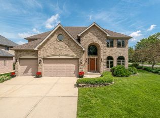 359 Mayo Ln, Bloomingdale, IL 60108