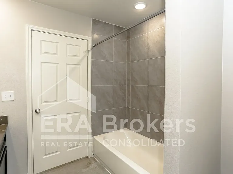 2328 Duntov Dr #A — Photo 23