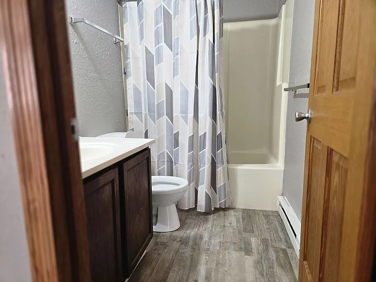 1515 College Way — Photo 8