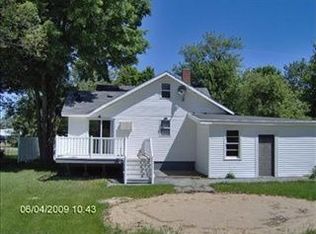 611 W Elm St, Wayland, MI 49348