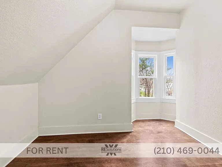 1618 W Kings Hwy #1620-1 — Photo 17