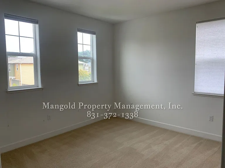 2726 Bungalow Dr — Photo 17