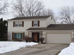9919 Limberlost Trl, Fort Wayne, IN