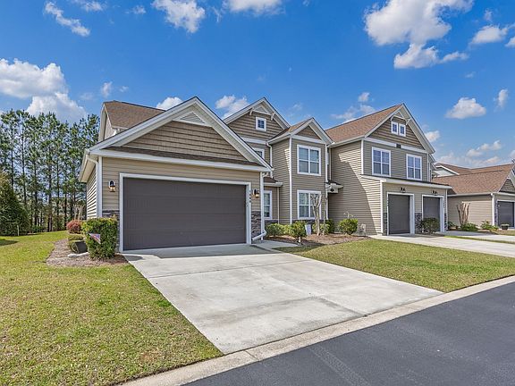 3rd image of 188 Machrie Loop #A