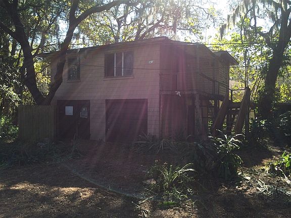 3rd image of 3617 Deleuil Ave