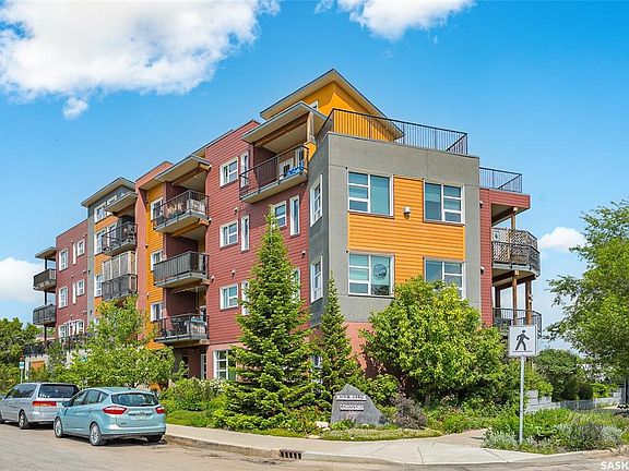2nd image of 530 J Ave S #301