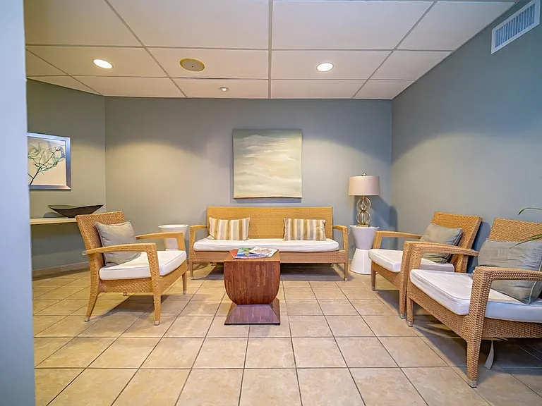 Building's Lounge