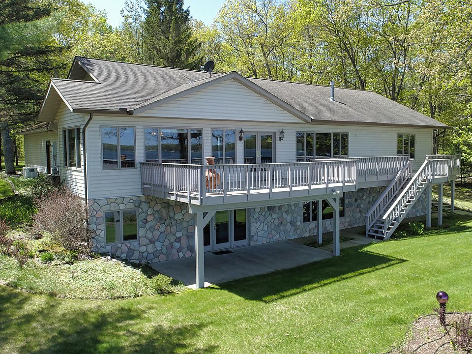 1st image of 1784 Park Dr