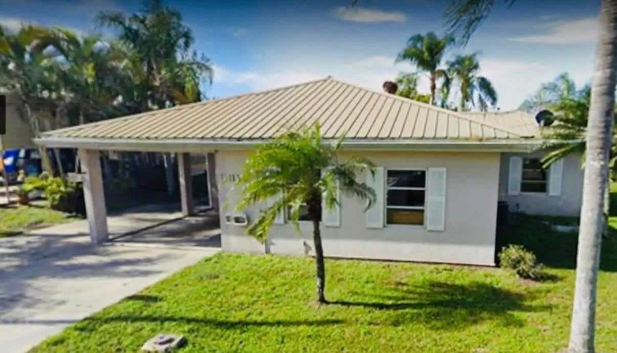 3 bed, 2.0 bath, 1425 sqft, $2,000 — Photo 1