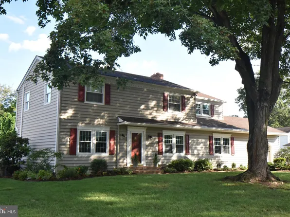 26 Oakcrest Dr, Dover, DE 19901