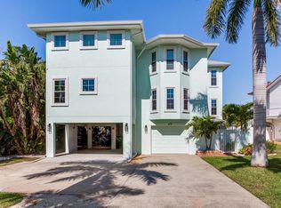 410 140th Ave E, Madeira Beach, FL 33708