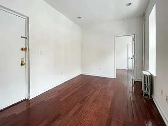 Rented by Nolita Group