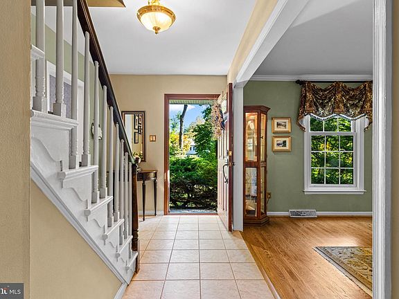 4th image of 232 Hansell Rd