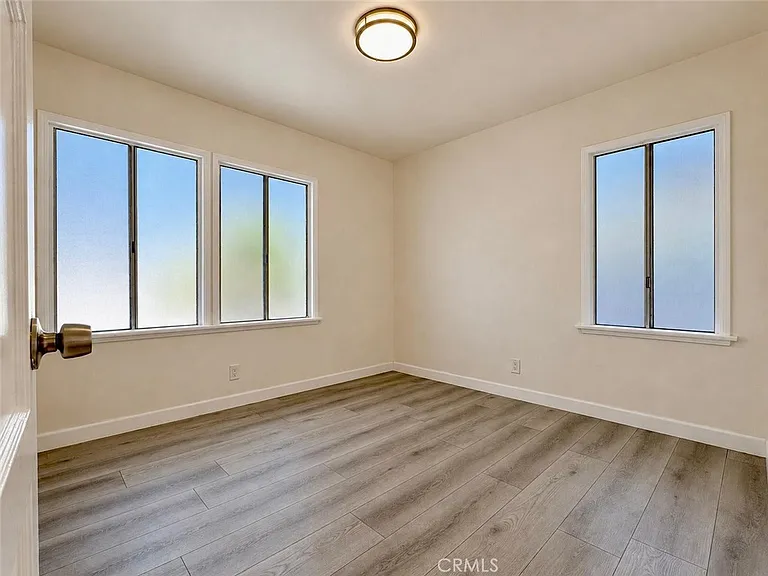 5441 Berryman Ave — Photo 25