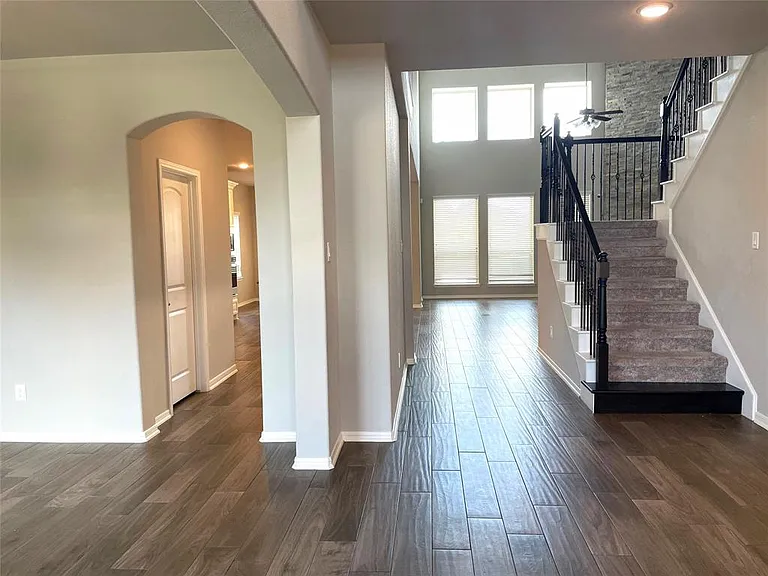 12714 Fall Lott Dr — Photo 3