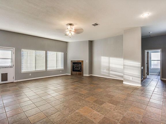 5th image of 7371 La Casa Way