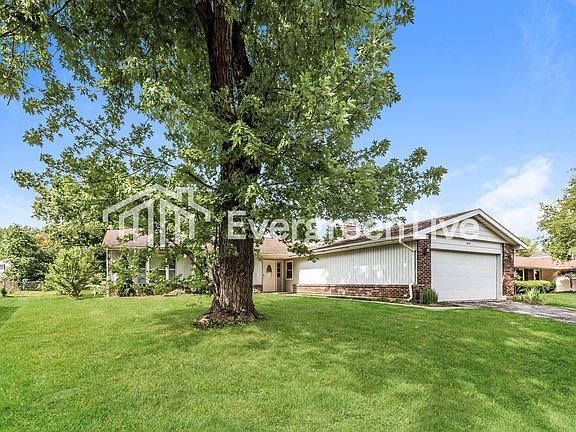 2nd image of 4315 Crownwood Ave