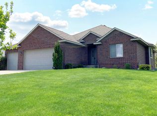 728 6th St NW, Richmond, MN 56368