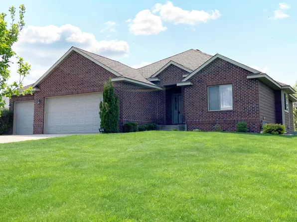 728 6th St NW, Richmond, MN 56368