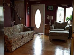 61 Kimberly Rd, Colonia, NJ 07067