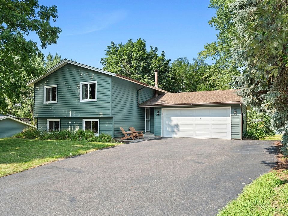 1st image of 12335 Oxbow Dr