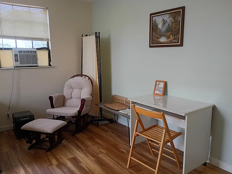 Rollingstone Dr — Photo 6