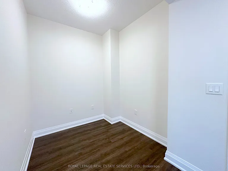 2333 Taunton Rd #101 — Photo 9