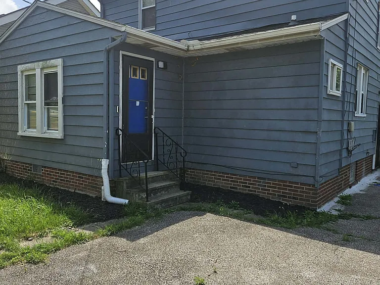 13115 Christine Ave — Photo 15
