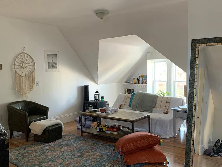 2nd living room/bedroom