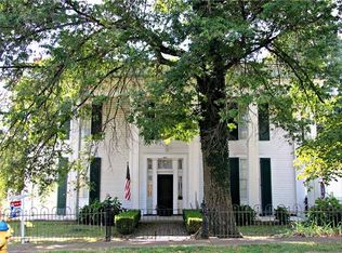 401 W 9th St, Columbia, TN 38401
