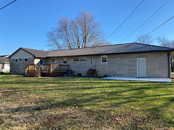 2nd image of 1035 S Walnut St Lot 10