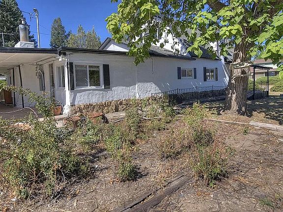 3rd image of 501 W Cedar St