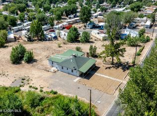 812 N Vine Ave, Farmington, NM 87401