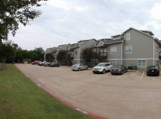 4004 Old College Rd APT 105, Bryan, TX 77801