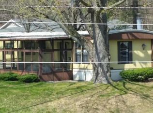 54449 Highland Dr, Eau Claire, MI 49111