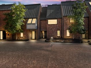 114 Hampton Pl, Nashville, TN 37215