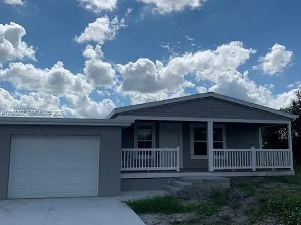 3721 16th St W, Lehigh Acres, FL 33971