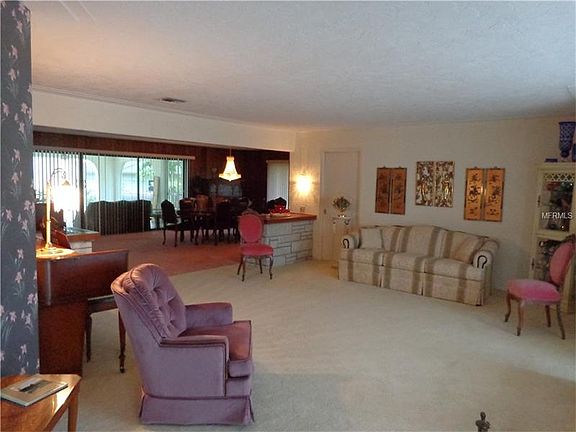 4th image of 403 51st St NW