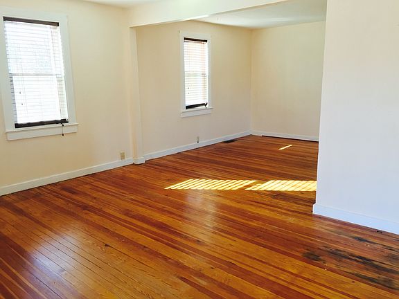 5th image of 7400 Beulah St