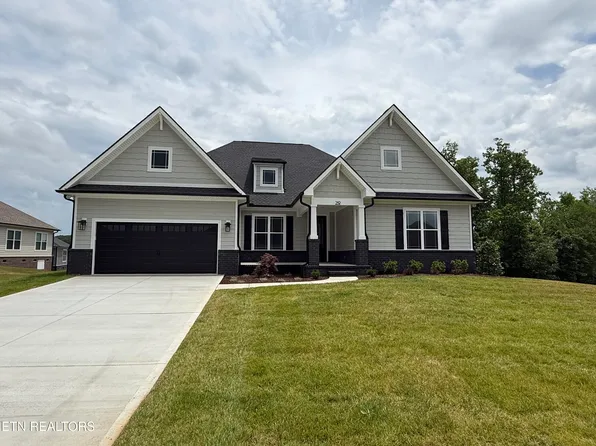 219 Bittersweet Ln, Lenoir City, TN 37771