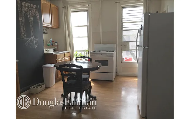 Rented by Douglas Elliman | media 4