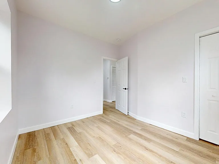 630 E 8th Ave #1W — Photo 2